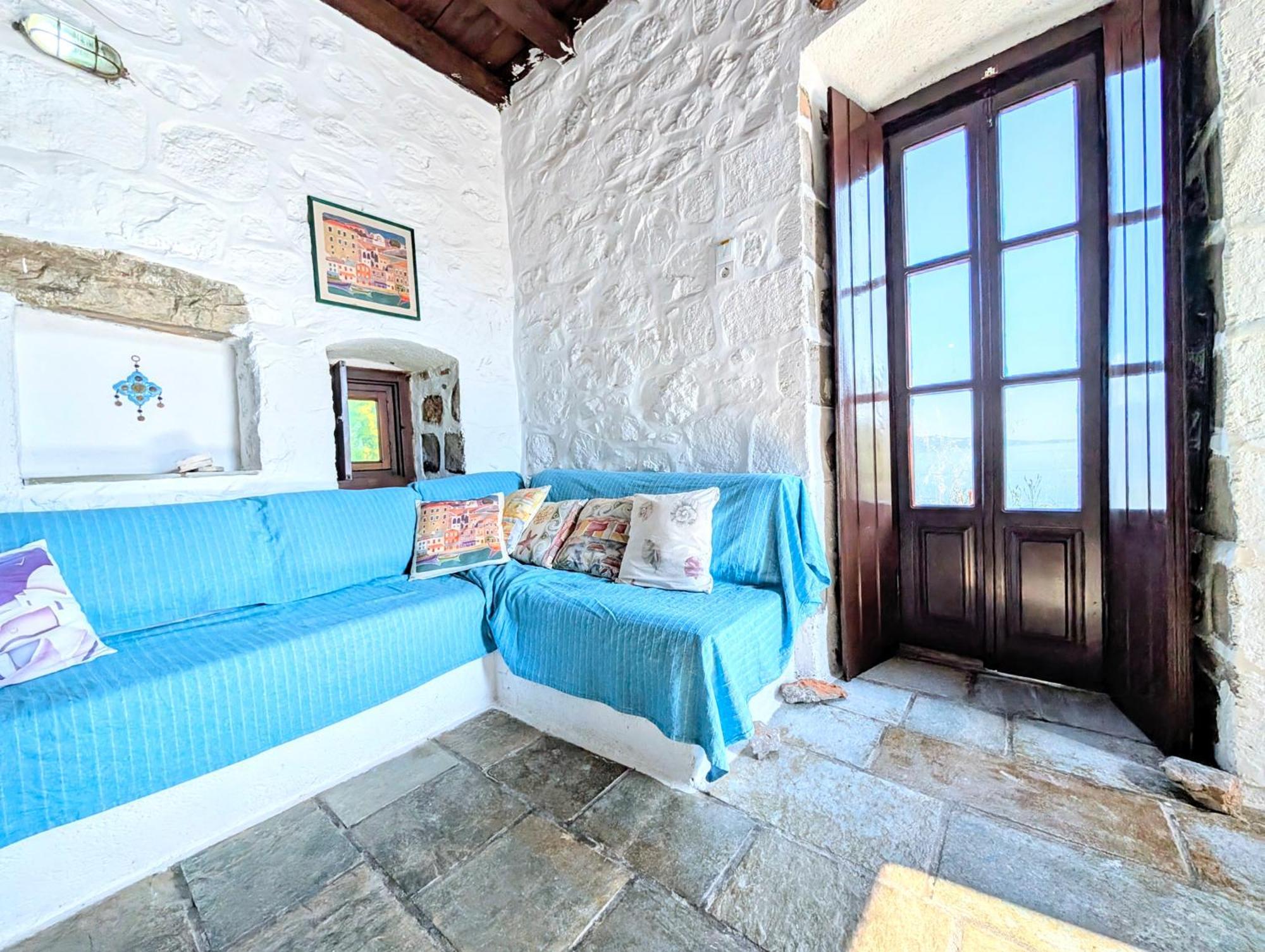 Blue Horizon Villa Hydra  Exterior photo